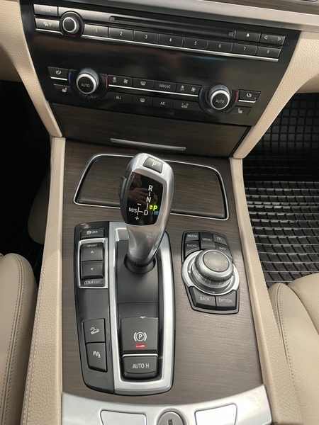 BMW 730 vaihtoauto