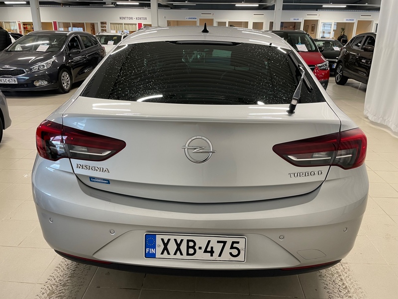 Opel Insignia vaihtoauto