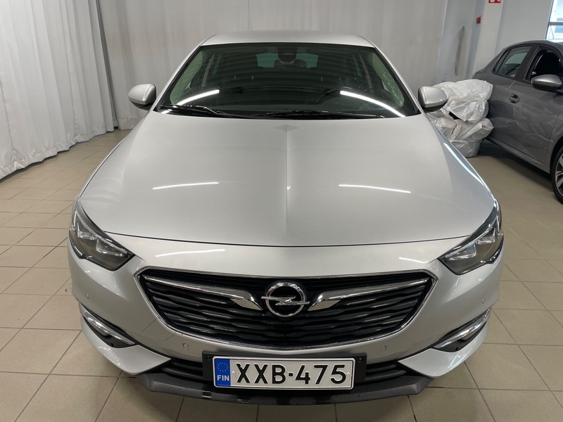 Opel Insignia vaihtoauto