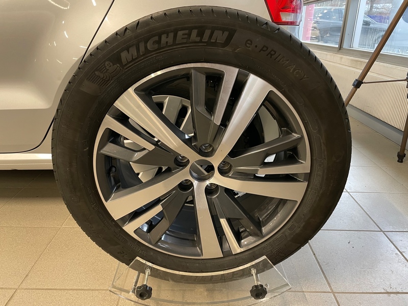 Peugeot 3008 vaihtoauto