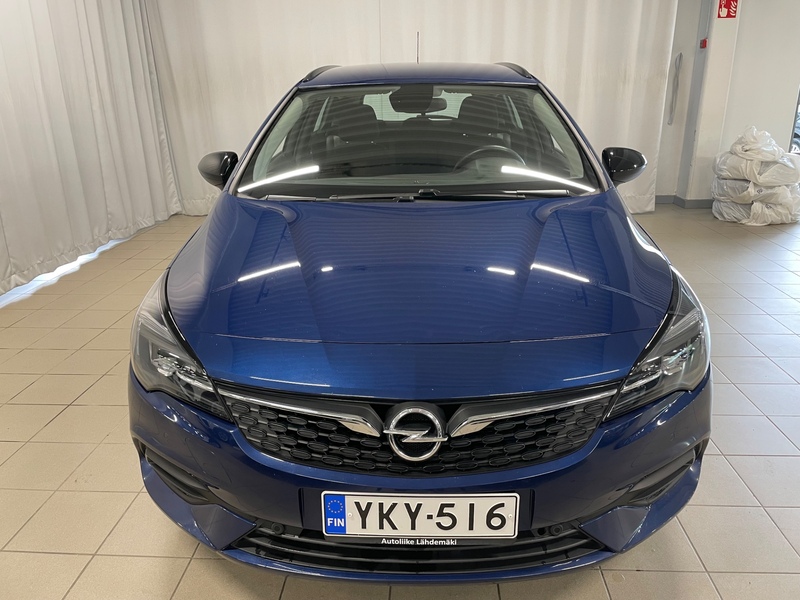 Opel Astra vaihtoauto