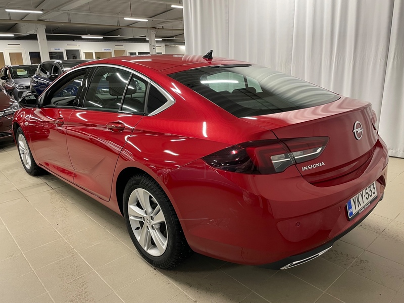 Opel Insignia vaihtoauto