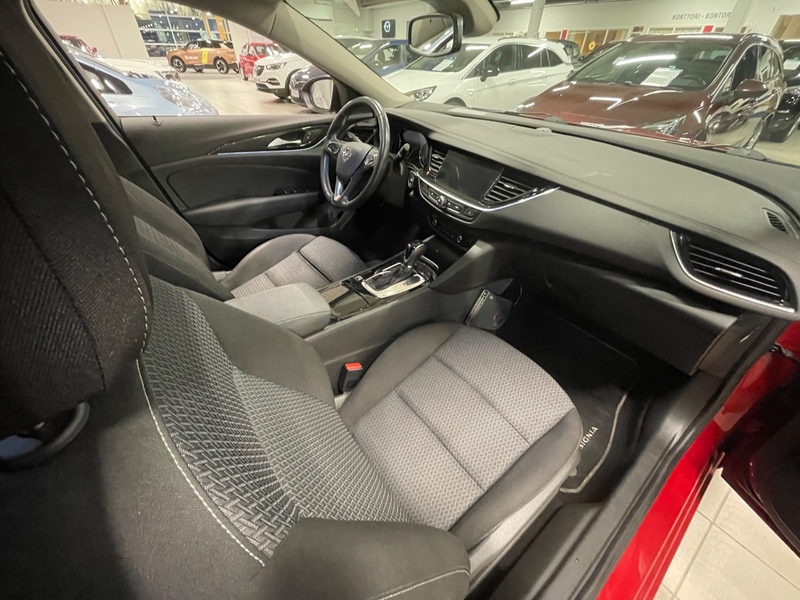 Opel Insignia vaihtoauto