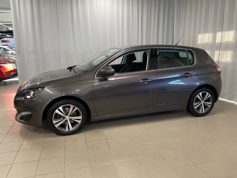 Peugeot 308 vaihtoauto