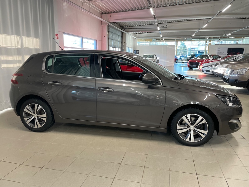 Peugeot 308 vaihtoauto