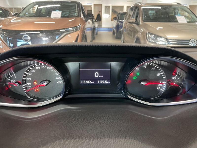 Peugeot 308 vaihtoauto