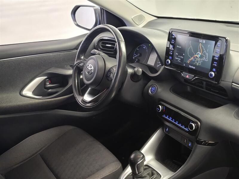 Toyota Yaris vaihtoauto