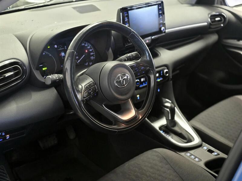 Toyota Yaris vaihtoauto