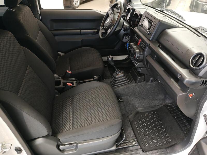 Suzuki Jimny vaihtoauto