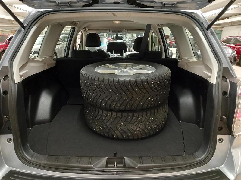 Subaru Forester vaihtoauto