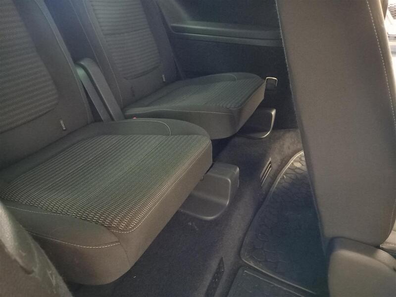 SEAT Alhambra vaihtoauto