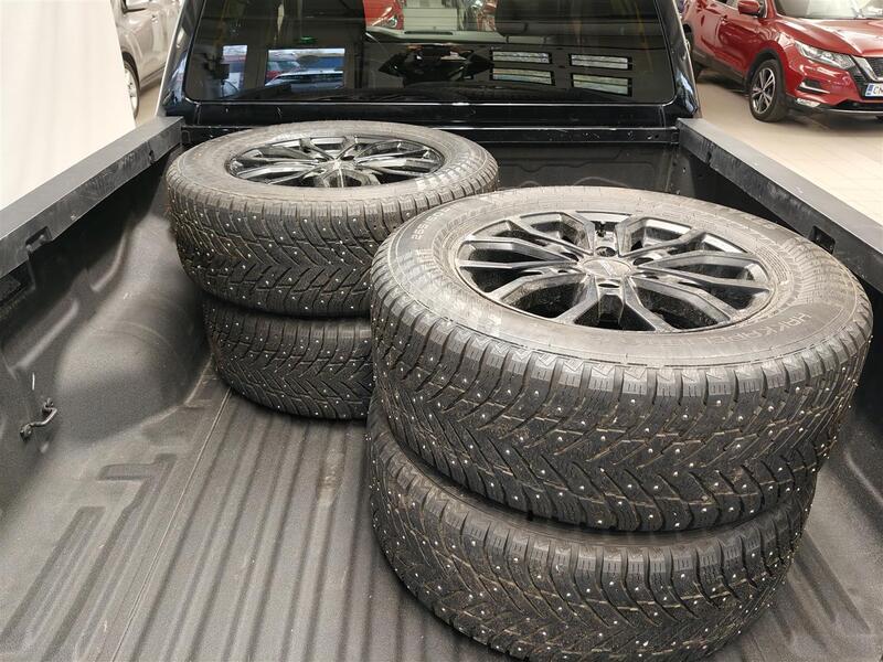 Volkswagen Amarok vaihtoauto