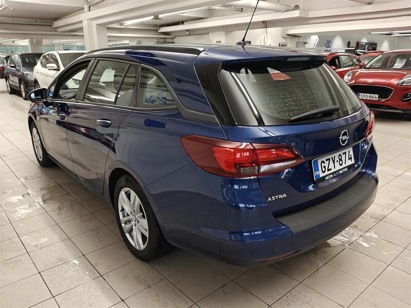 Opel Astra vaihtoauto