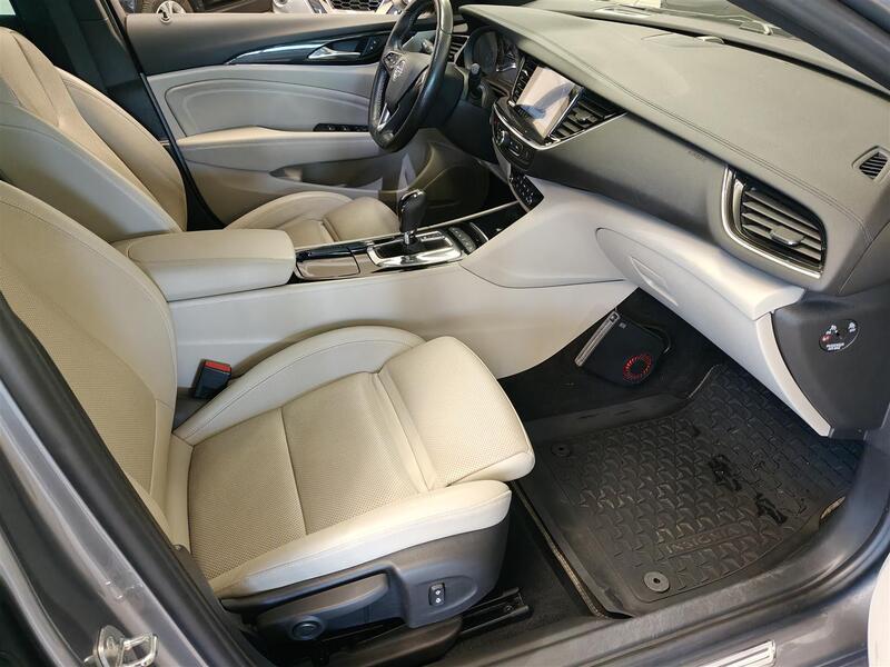 Opel Insignia vaihtoauto