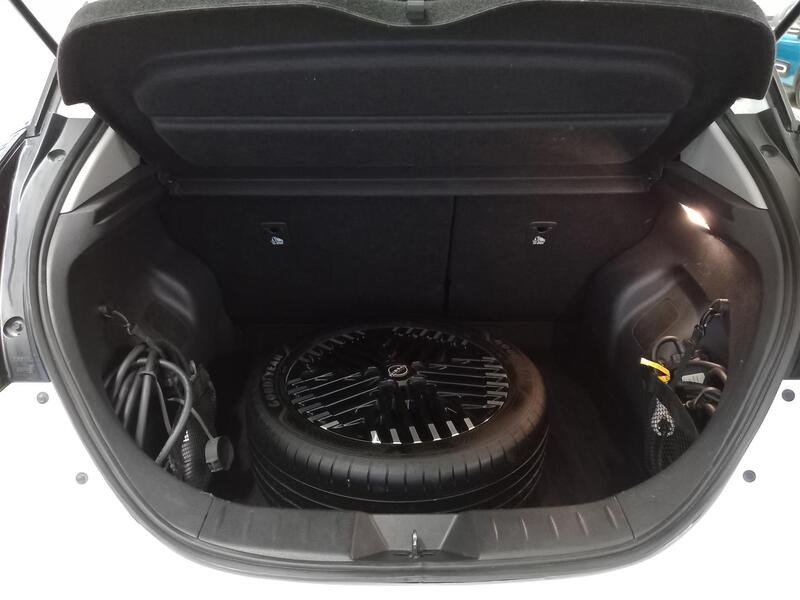 Nissan Leaf vaihtoauto