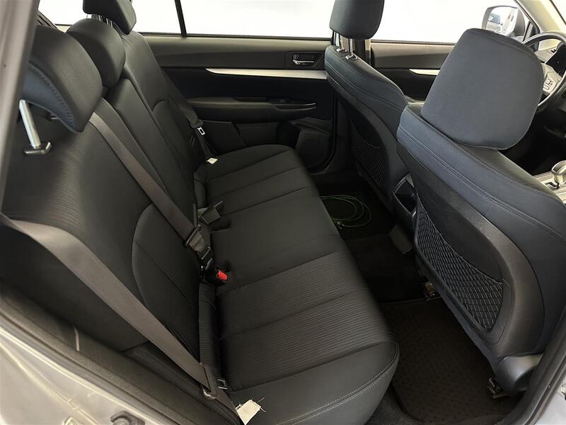 Subaru Legacy vaihtoauto