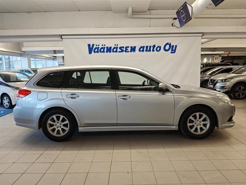 Subaru Legacy vaihtoauto