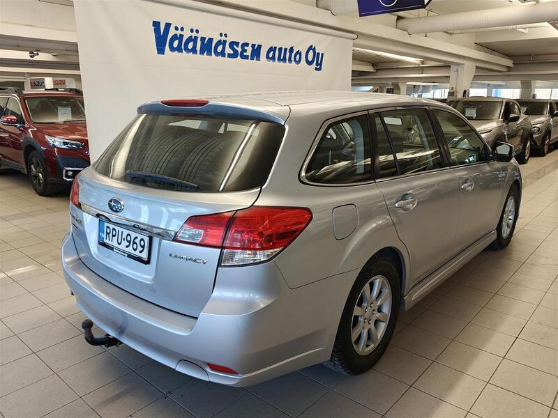 Subaru Legacy vaihtoauto