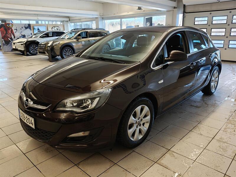 Opel Astra vaihtoauto