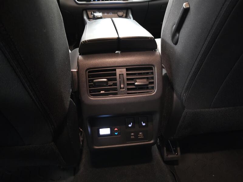 Nissan X-Trail vaihtoauto