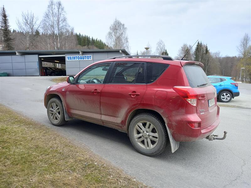 Toyota RAV4 vaihtoauto