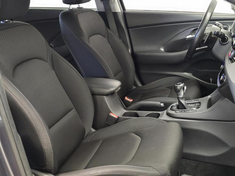 Hyundai i30 Wagon vaihtoauto