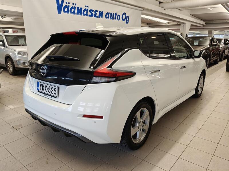 Nissan Leaf vaihtoauto