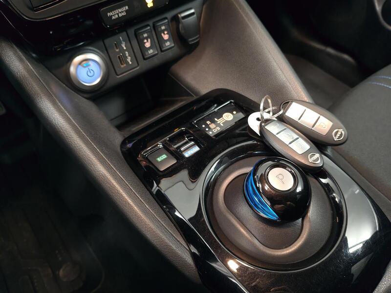 Nissan Leaf vaihtoauto