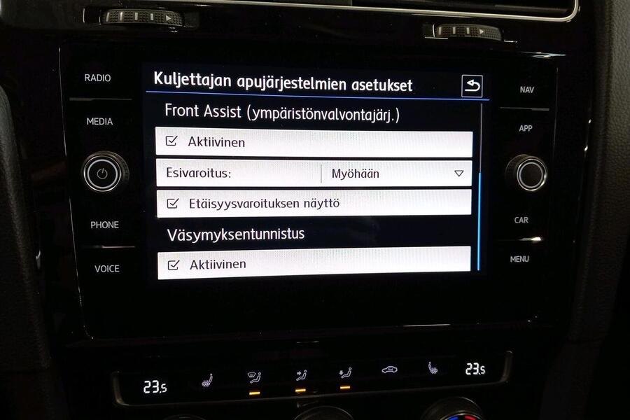 Volkswagen Golf vaihtoauto