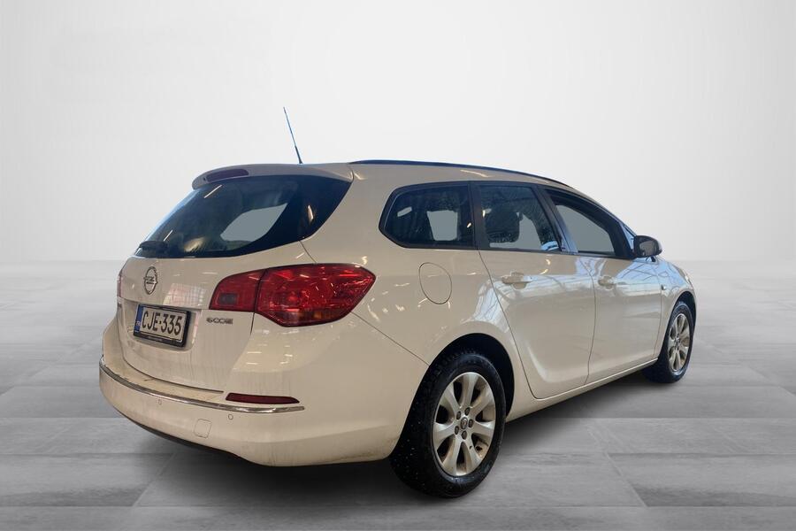 Opel Astra vaihtoauto