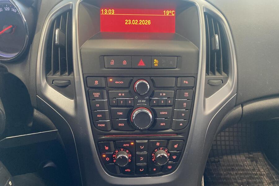 Opel Astra vaihtoauto