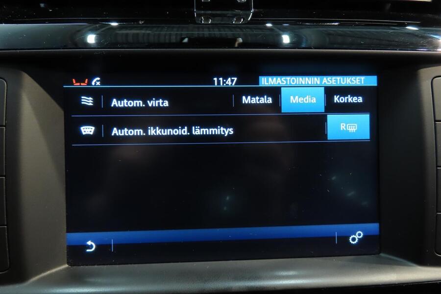 Jaguar XE vaihtoauto