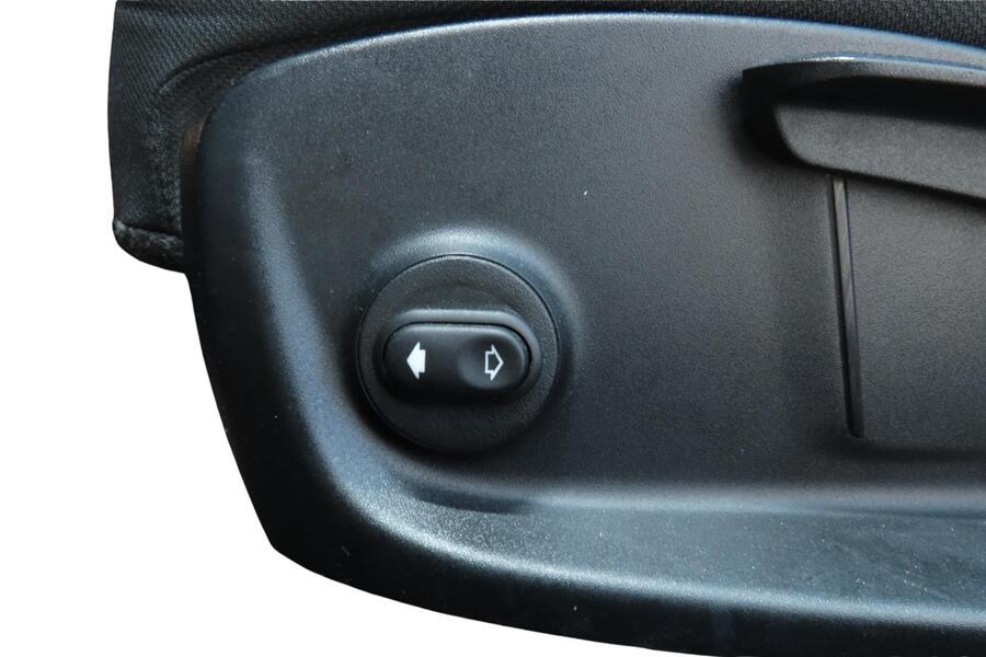 Jaguar XE vaihtoauto