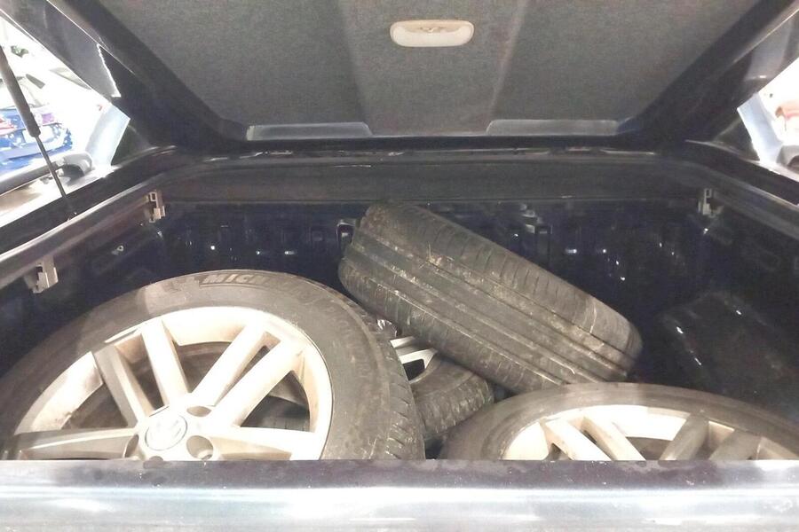 Volkswagen Amarok vaihtoauto