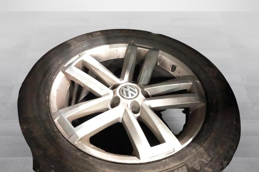 Volkswagen Amarok vaihtoauto