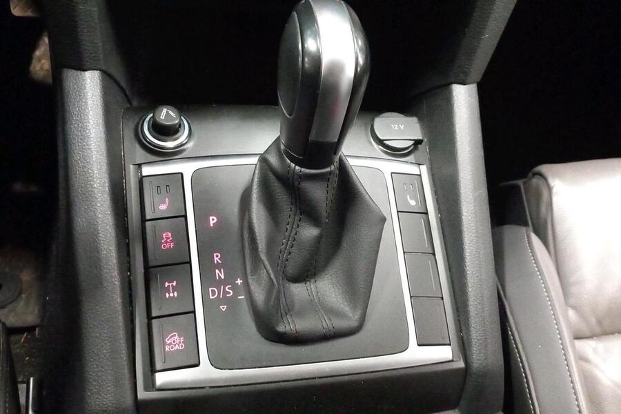 Volkswagen Amarok vaihtoauto