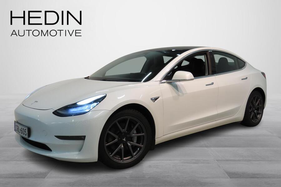 Tesla Model 3 vaihtoauto