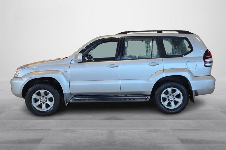 Toyota Land Cruiser vaihtoauto