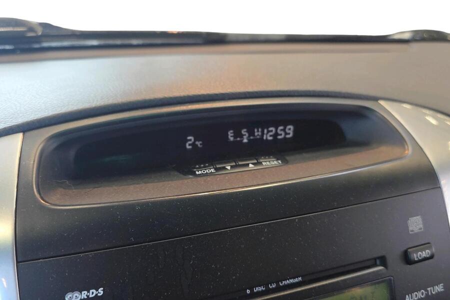 Toyota Land Cruiser vaihtoauto