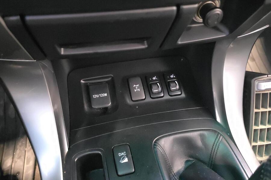 Toyota Land Cruiser vaihtoauto