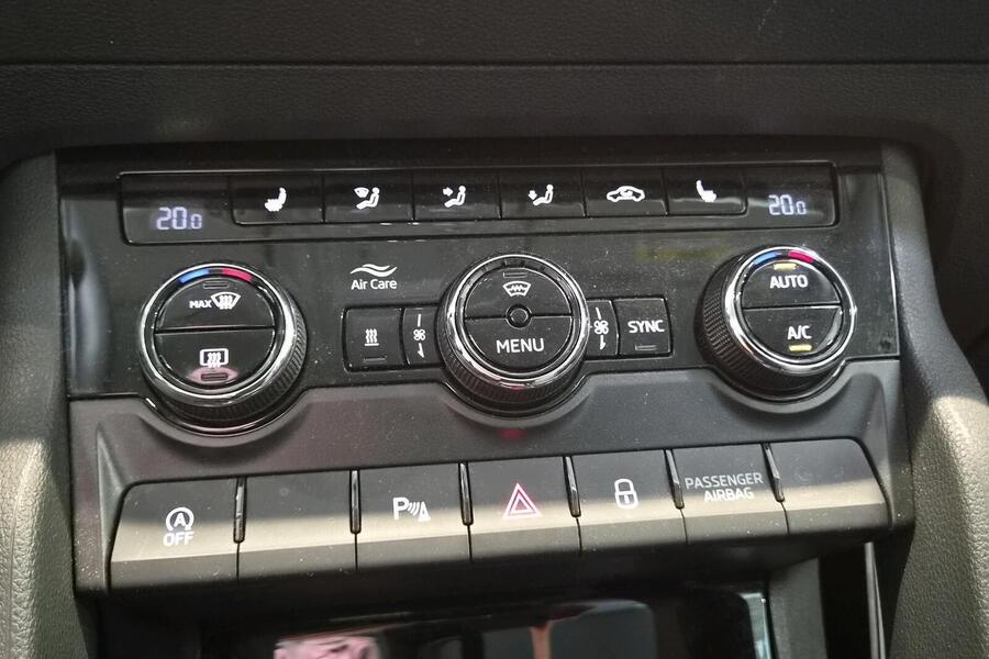 Skoda Karoq vaihtoauto