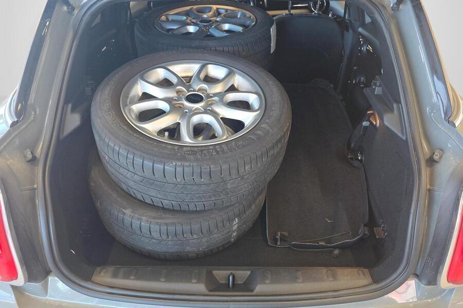 Mini Hatchback vaihtoauto