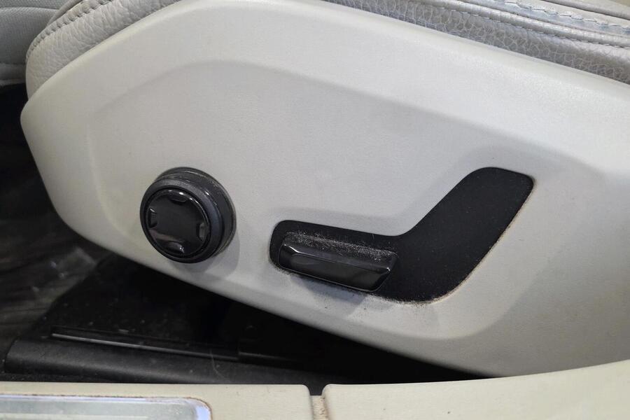 Volvo V90 Cross Country vaihtoauto