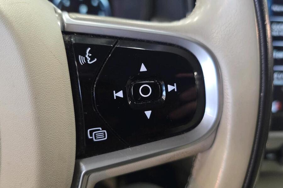 Volvo V90 Cross Country vaihtoauto