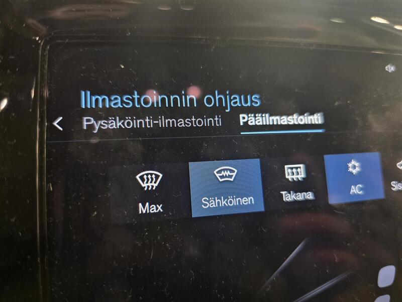 Volvo V90 Cross Country vaihtoauto