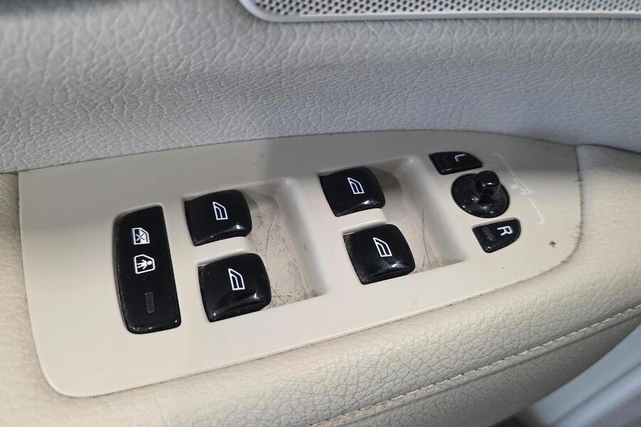 Volvo V90 Cross Country vaihtoauto