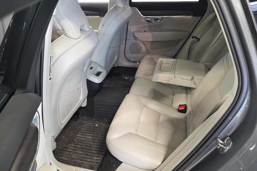 Volvo V90 Cross Country vaihtoauto