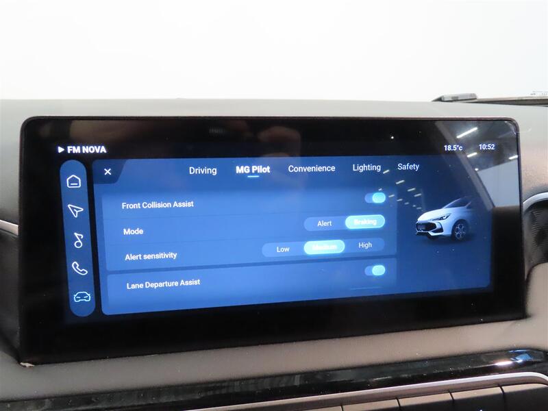 MG MG3 vaihtoauto