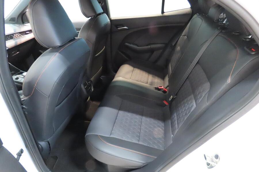MG MG3 vaihtoauto