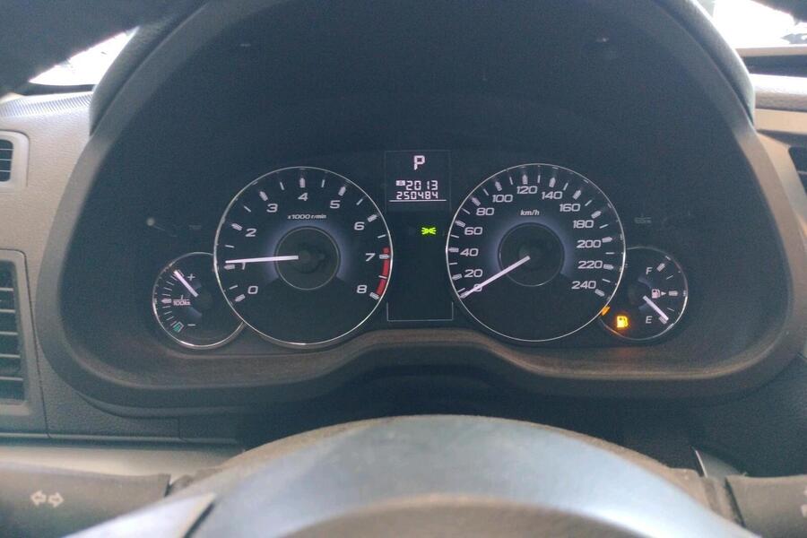 Subaru Legacy vaihtoauto